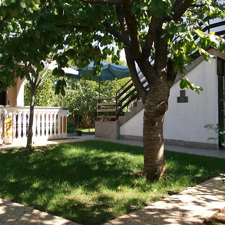 Apartments Nevenka Krk Town Room photo