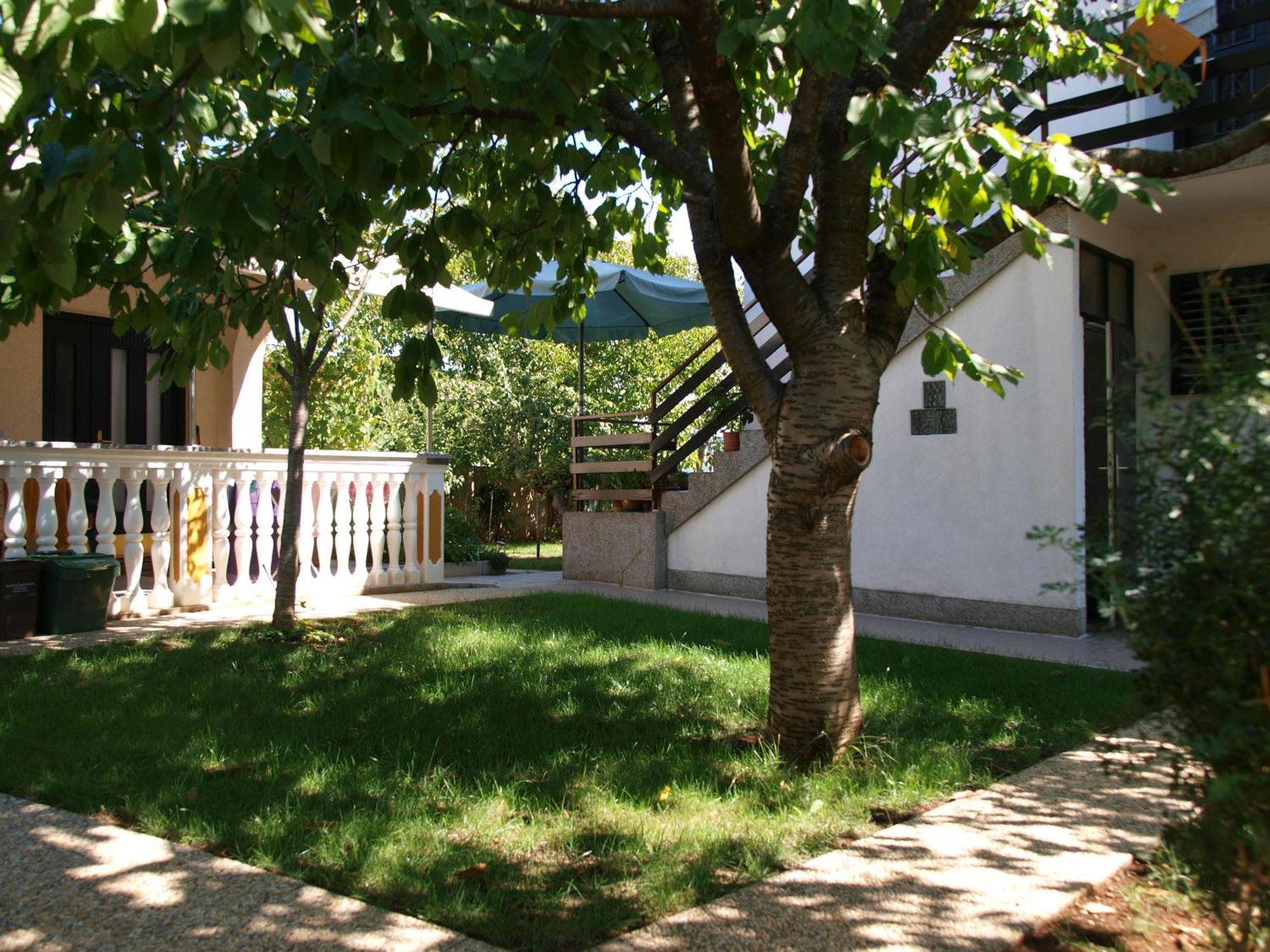 Apartments Nevenka Krk Town Room photo